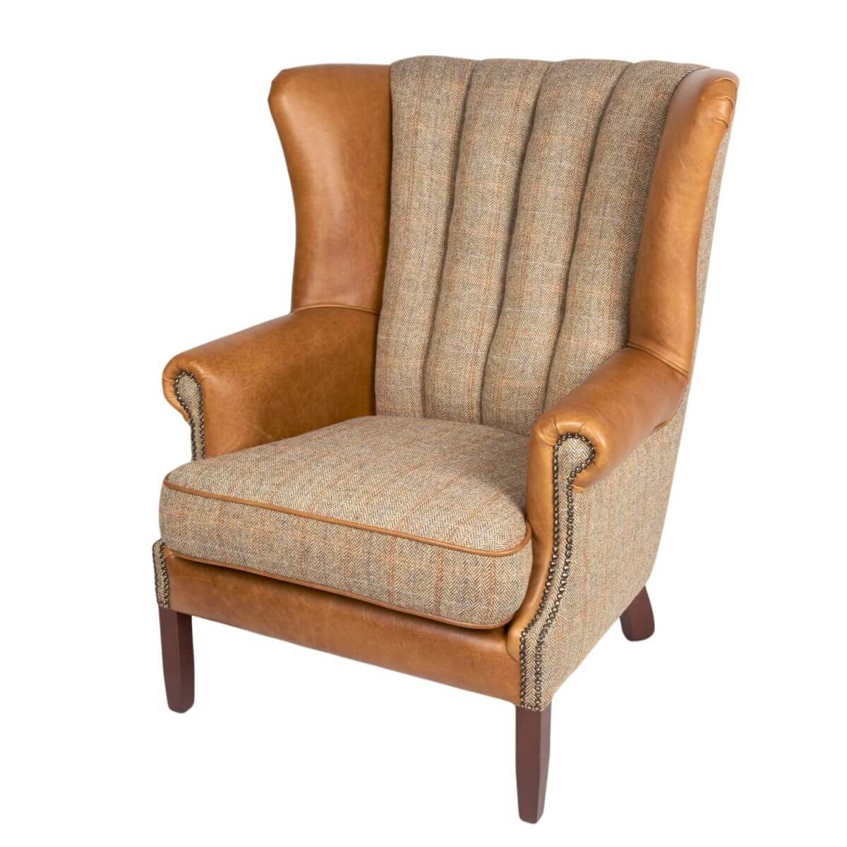 2072 GKT | Pine & Oak Furniture Pine & Oak Furniture Fluted Wing Armchair